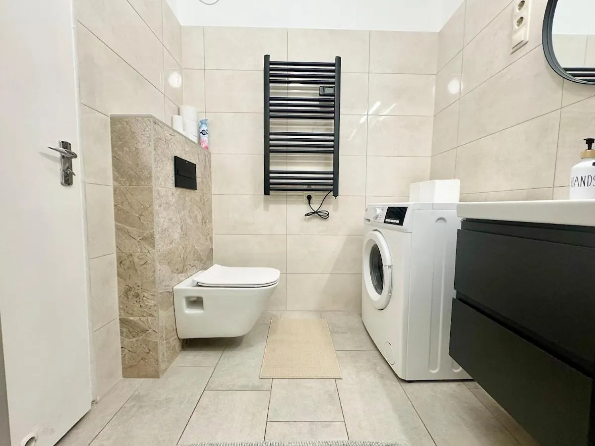 K16 Central Spacious 2Br Budapest Apartment